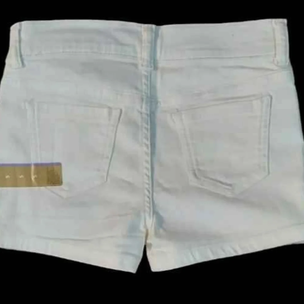 NWT Girls White Button Fly Snaps Denim Shortie ~5